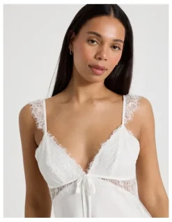 Chloe & Lola The Vow Satin & Eyelash Lace Short Chemise in Ivory