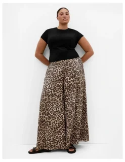 City Chic Elsie Leopard Print Wide Leg Pant in Chocolate