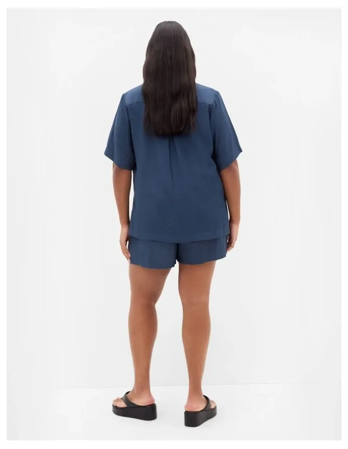 City Chic Emma Relaxed Short in Petrol