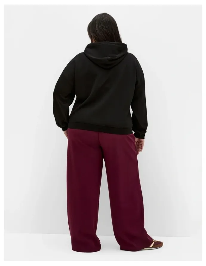 City Chic Mae Zip Hoodie in Black