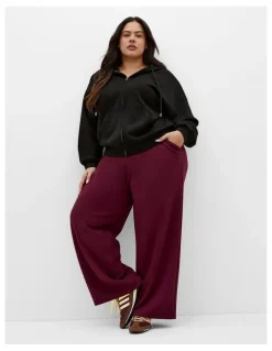 City Chic Mae Zip Hoodie in Black