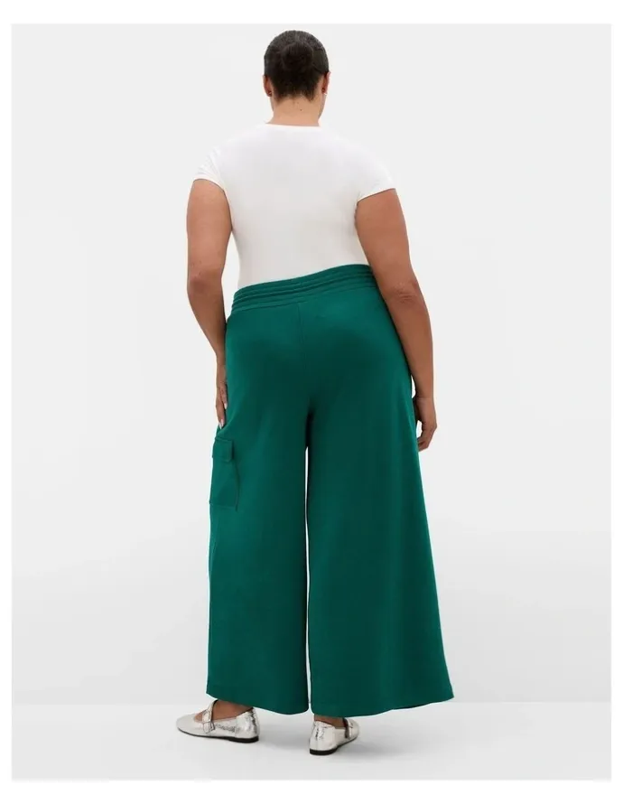 City Chic Paige Pocket Wide Leg Track Pant in Varsity Green