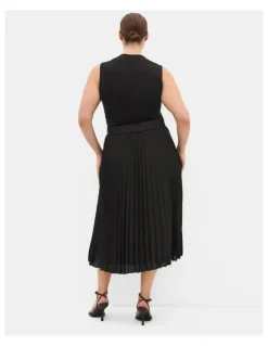 City Chic Petra Pleat Midi Skirt in Black