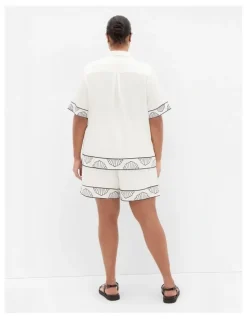 City Chic Plus Size Bianca Border Detail Short in ivory