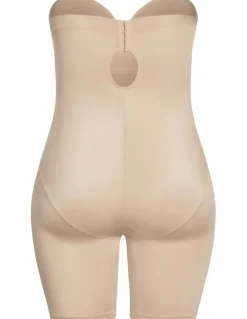 City Chic Plus Size Smooth & Chic Bodyshaper in Latte