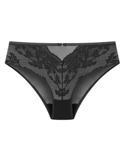 City Chic Plus Size Tabria Shorty in black