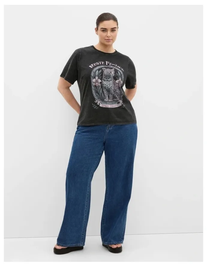 City Chic Wild Beauty Tee in Black Acid Wash
