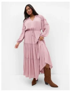 City Chic Drama Queen Long Sleeve Maxi Dress in Dusty Pink