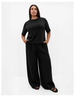 City Chic Mae Short Sleeve Sweat Top in Black