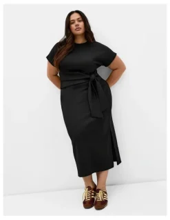 City Chic Mae Side Tie Midi Dress in Black