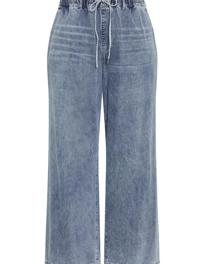 City Chic Plus Size Jorja Wide Leg Jean in light wash