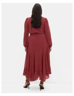 City Chic Yasmine Long Sleeve Maxi Dress in Burnt Sienna