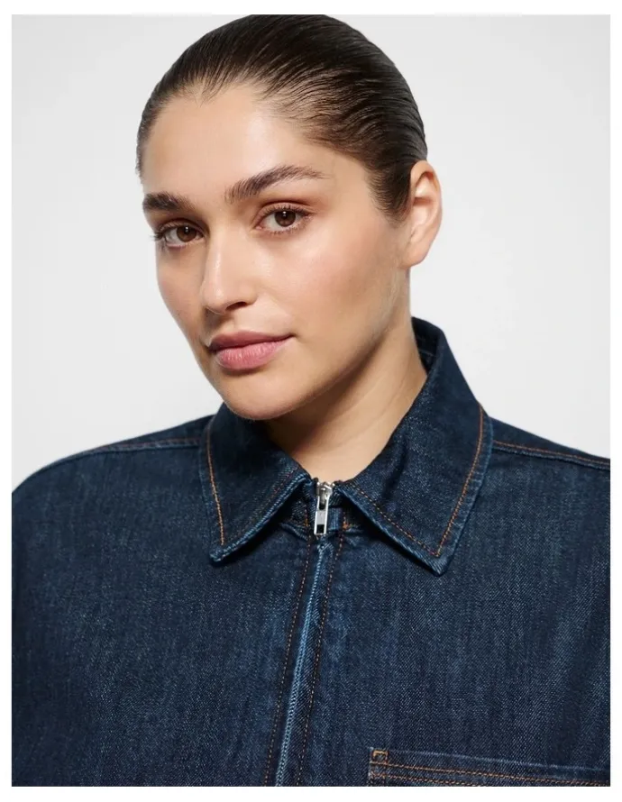 Commonry Caroline Denim Jacke in Raw Denim