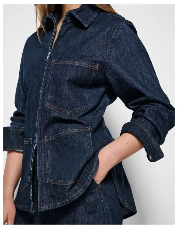 Commonry Caroline Denim Jacke in Raw Denim