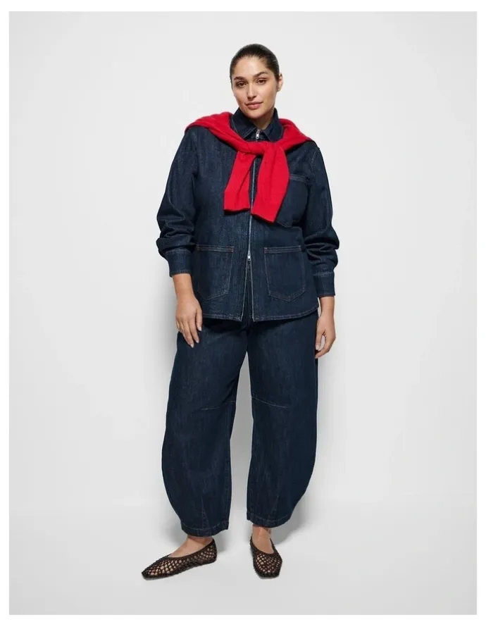 Commonry Caroline Denim Jacke in Raw Denim