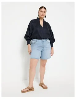 Commonry Denim Short in Light Vintage Wash