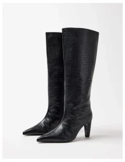 Commonry Ella Leather Boot in Black