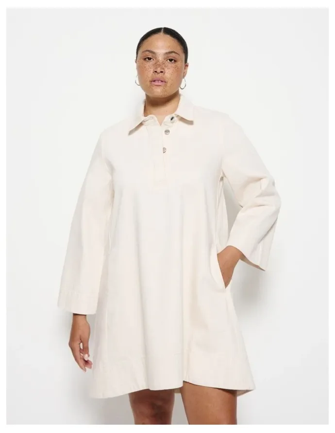 Commonry Lacie Dress in Natural Wash