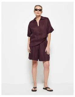 Commonry Lucie Short in Plum