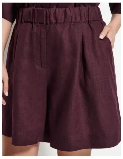 Commonry Lucie Short in Plum