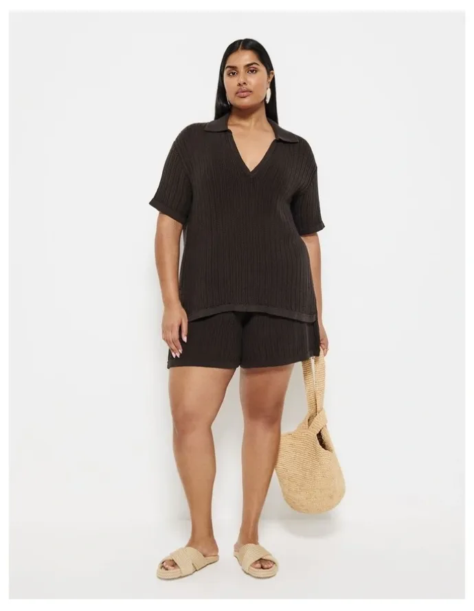 Commonry Maya Short in Bitter Chocolate