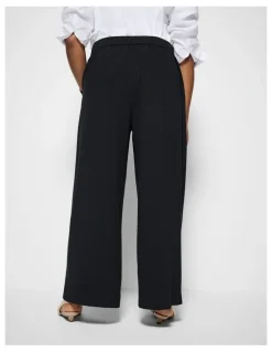 Commonry The Draped Leg Crepe Trouser in Black