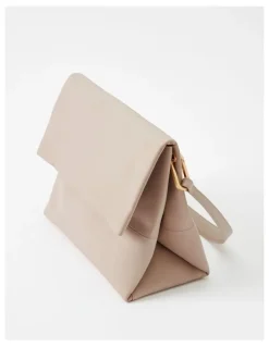 Commonry The Marcelle Leather Bag in Mocha