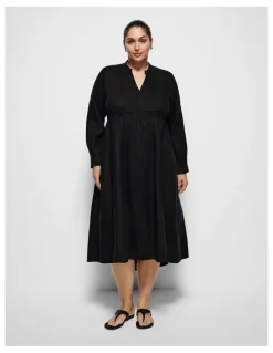 Commonry Auralia Dress in Black