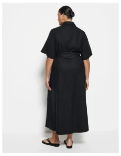 Commonry Linen Dress in Black