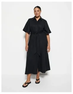 Commonry Linen Dress in Black