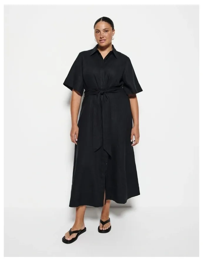 Commonry Linen Dress in Black