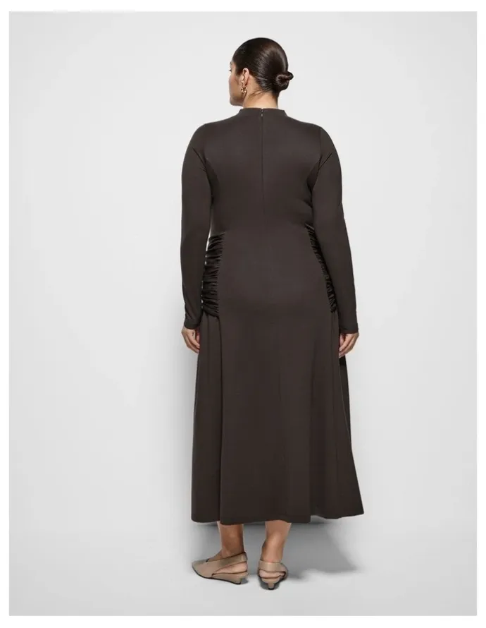 Commonry Michala Dress in Bitter Chocolate