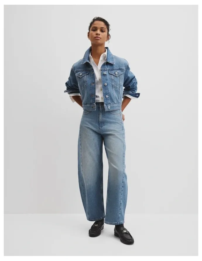 Country Road Classic Denim Jacket in Aged Mid Wash