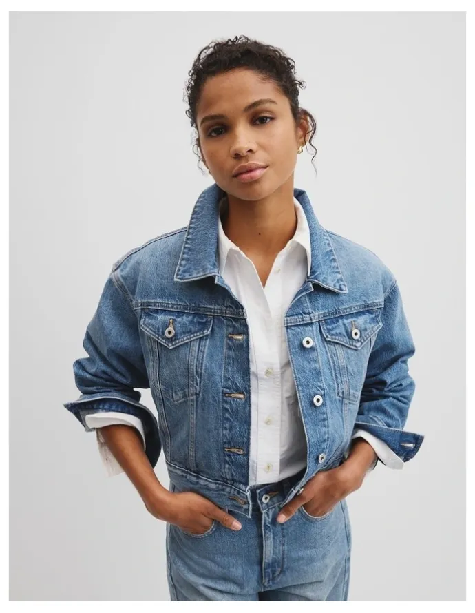 Country Road Classic Denim Jacket in Aged Mid Wash