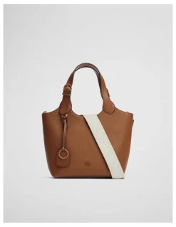 Country Road Country Road Buckle Crossbody Bag in Tan