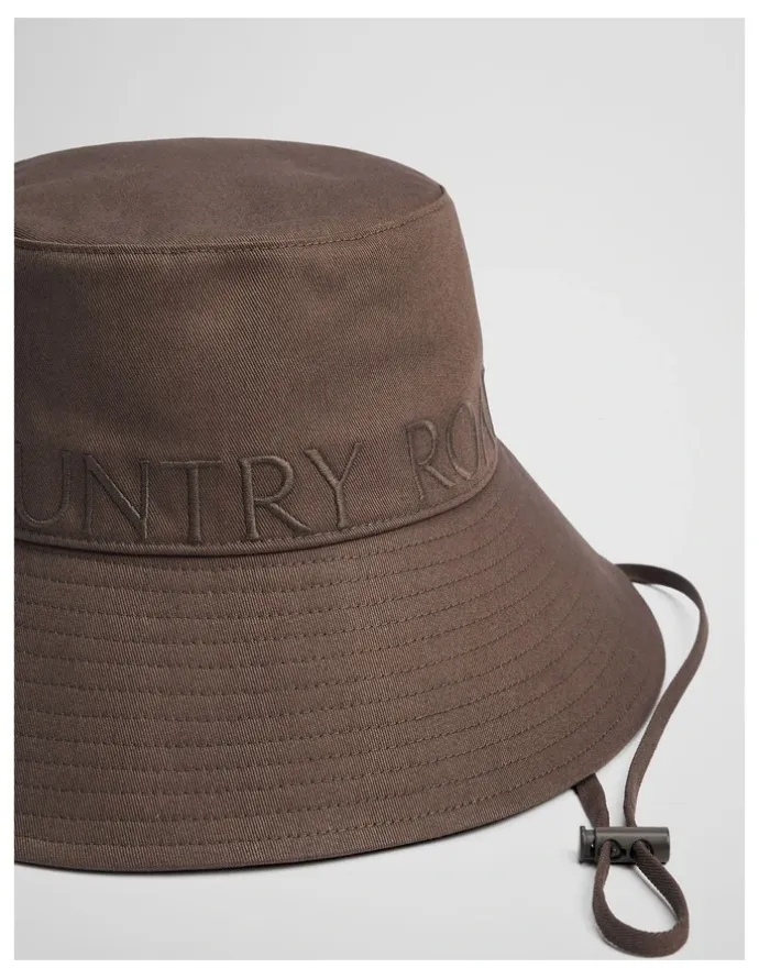Country Road Cr Bucket Hat in Mocha