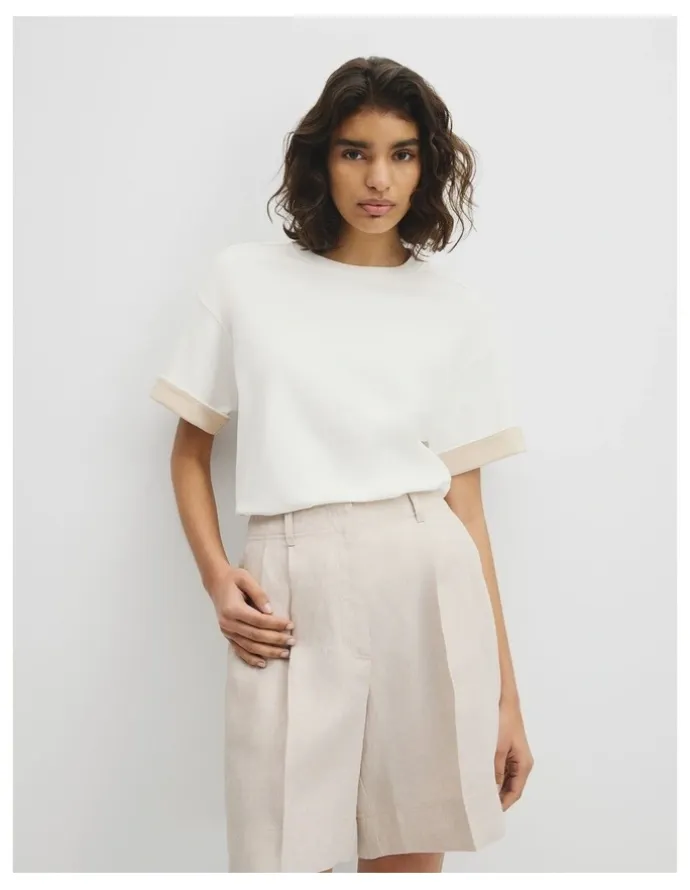 Country Road Cuff Sleeve T-shirt in Antique White