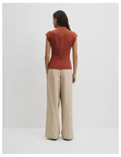 Country Road Extend Shoulder Top in Burnt Sienna