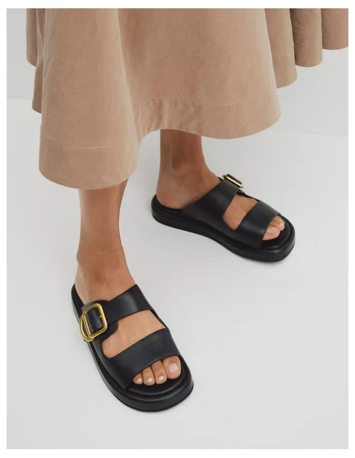 Country Road Hannah Slide in Black