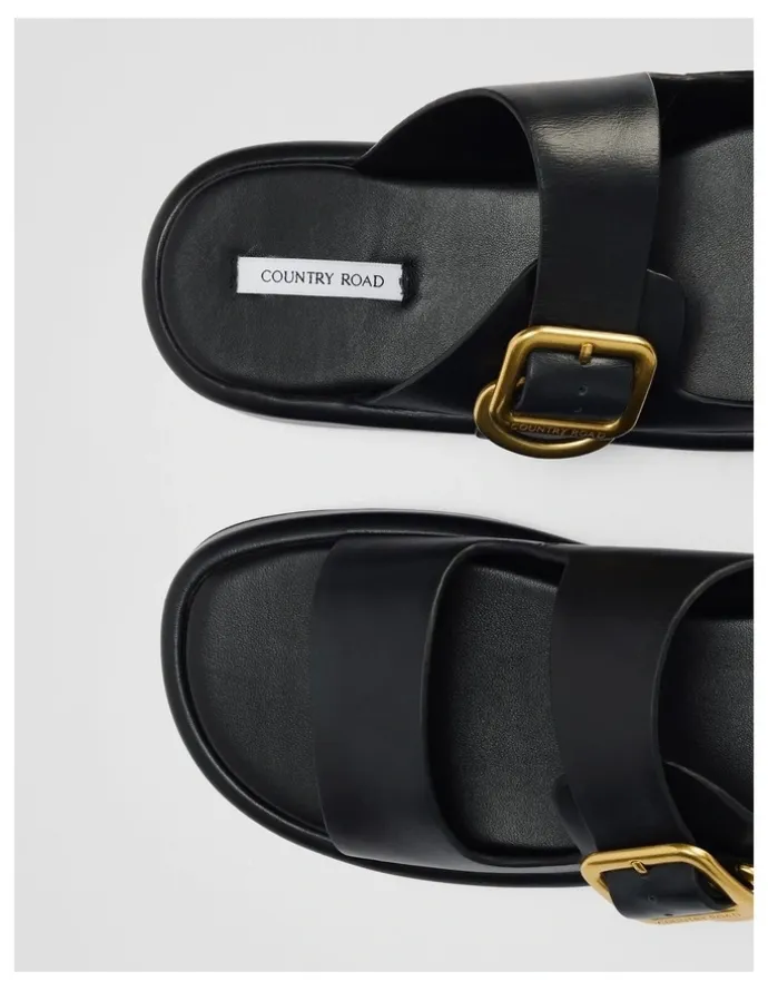 Country Road Hannah Slide in Black