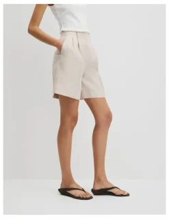Country Road Longline Linen Short in Bisque