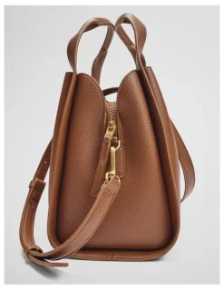 Country Road Mini Middle Zip Cbody in Tan
