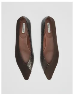 Country Road Norah Spliced Ballet in Chocolate