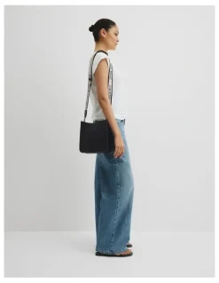 Country Road Pippa Crossbody in Black