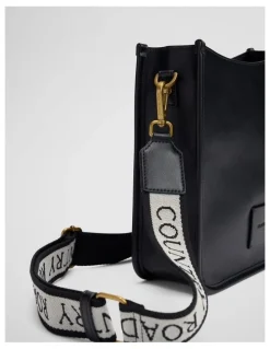 Country Road Pippa Crossbody in Black