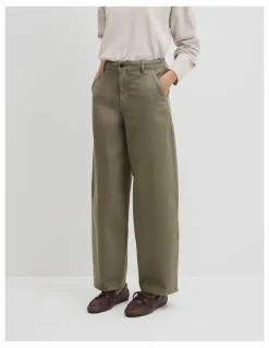Country Road Relaxed Chino in Fennel