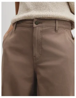 Country Road Relaxed Chino in Mocha