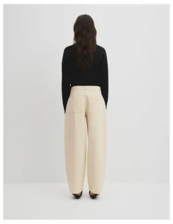 Country Road Relaxed Chino in Cashew