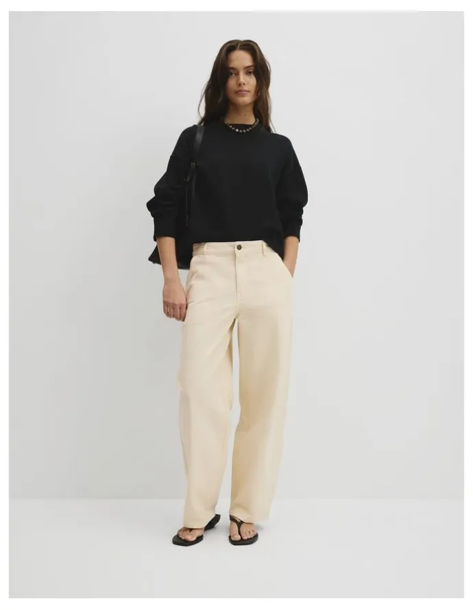 Country Road Relaxed Chino in Cashew