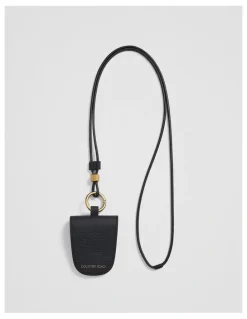 Country Road Remi Clip On Charm in Black